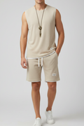 Ensemble beige sur mannequin