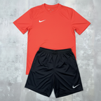 Tenue Nike Rouge/Orange
